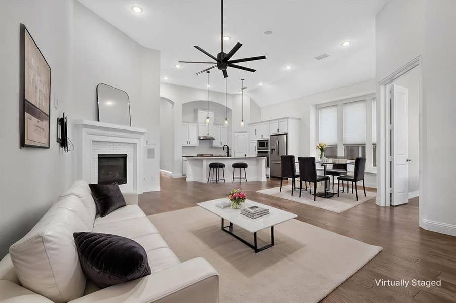 Property photo for 10105 Bitterroot Drive, Little Elm, TX