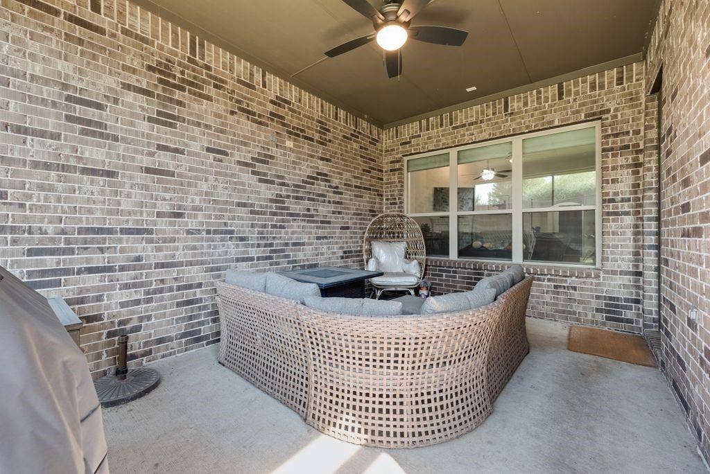 1009 Pampa Drive, Murphy, TX 75094