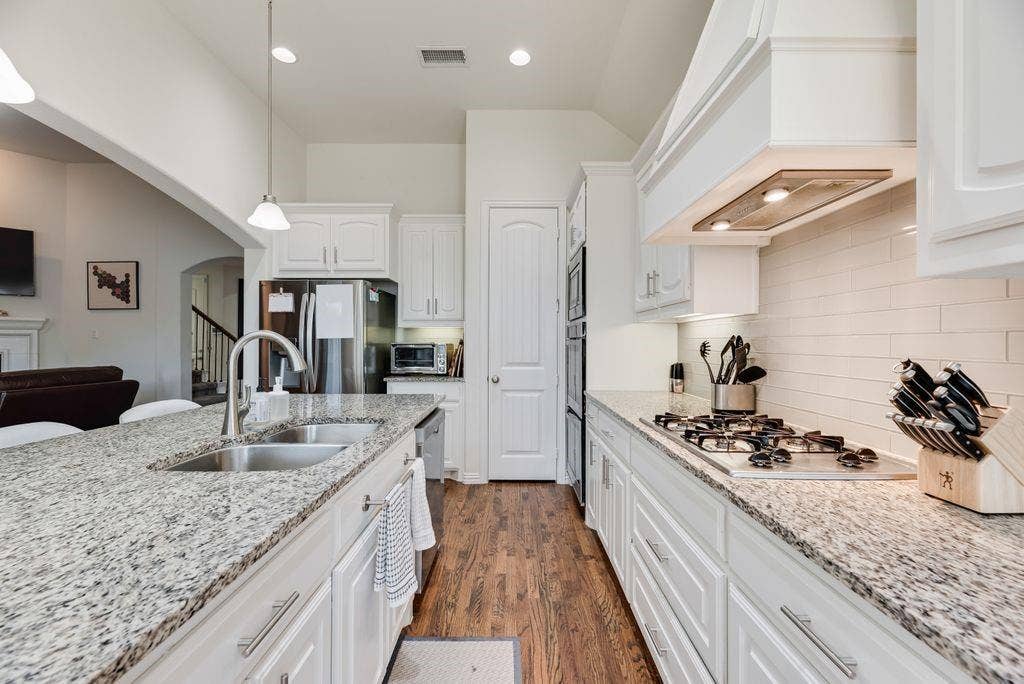 1009 Pampa Drive, Murphy, TX 75094