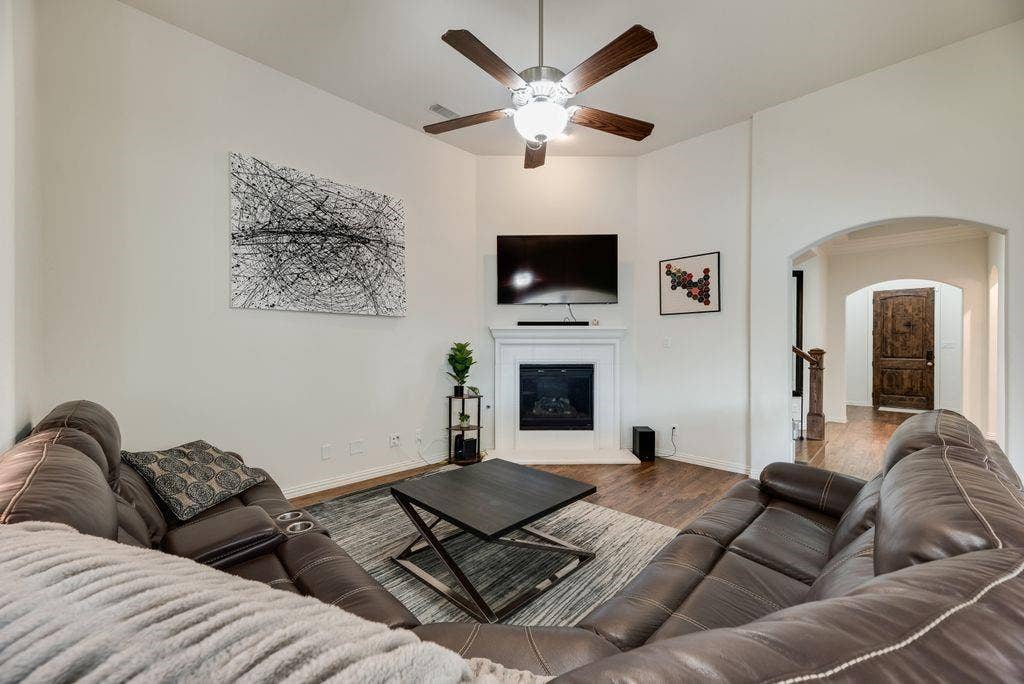 1009 Pampa Drive, Murphy, TX 75094