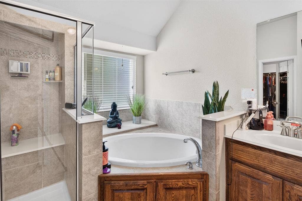 700 Edgewood Drive, DeSoto, TX 75115 700 Edgewood Drive, DeSoto, TX 75115