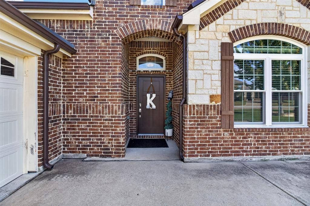 700 Edgewood Drive, DeSoto, TX 75115 700 Edgewood Drive, DeSoto, TX 75115