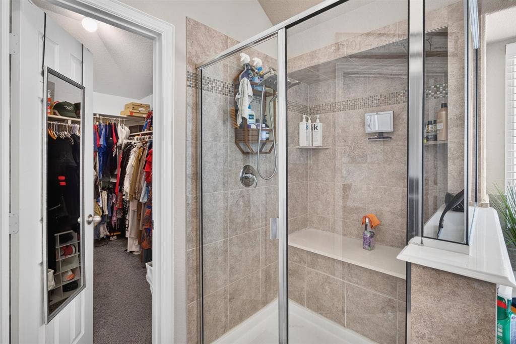 700 Edgewood Drive, DeSoto, TX 75115 700 Edgewood Drive, DeSoto, TX 75115