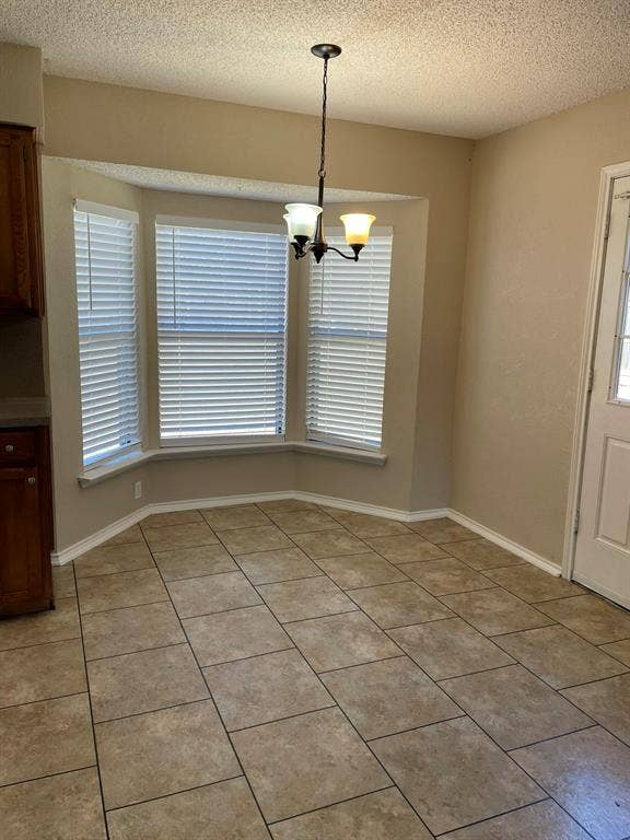 2414 PALO ALTO, Arlington, TX 76015 A bay window creates additional space.