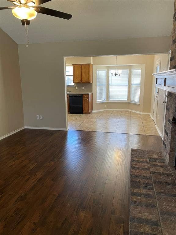 2414 PALO ALTO, Arlington, TX 76015 Beautiful wood-look flooring
