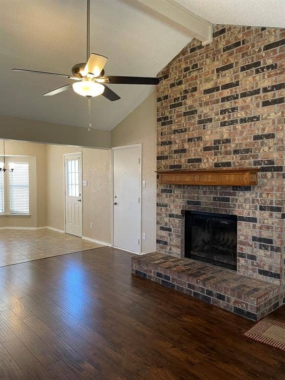 2414 PALO ALTO, Arlington, TX 76015 The kitchen is open to the den.