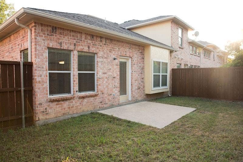 10154 Summit Run Drive, Frisco, TX 75035 10154 Summit Run Drive, Frisco, TX 75035