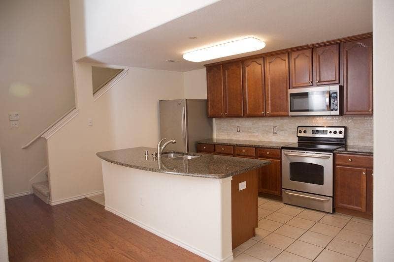 10154 Summit Run Drive, Frisco, TX 75035 10154 Summit Run Drive, Frisco, TX 75035
