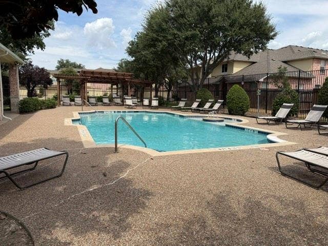 10154 Summit Run Drive, Frisco, TX 75035 Community Pool
