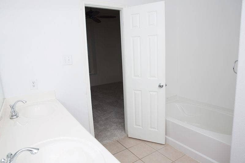 10154 Summit Run Drive, Frisco, TX 75035 10154 Summit Run Drive, Frisco, TX 75035