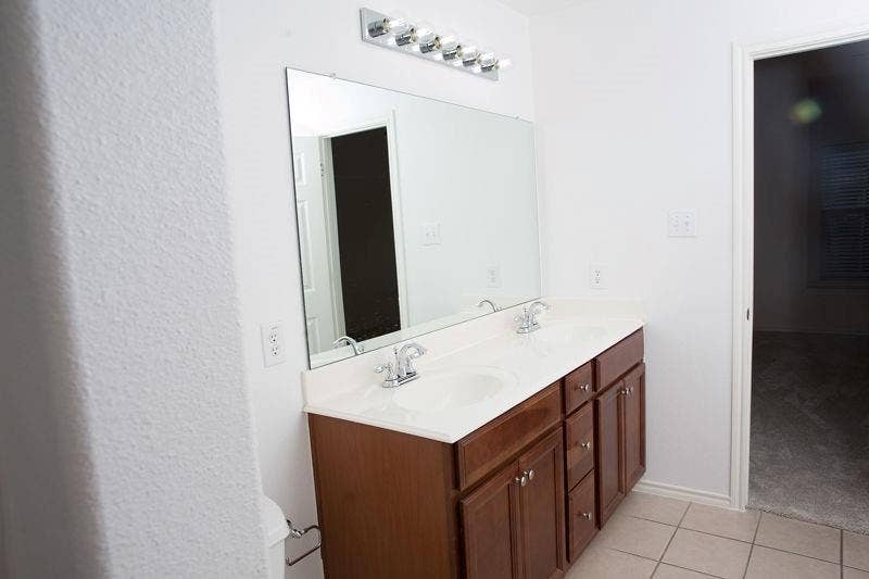 10154 Summit Run Drive, Frisco, TX 75035 10154 Summit Run Drive, Frisco, TX 75035