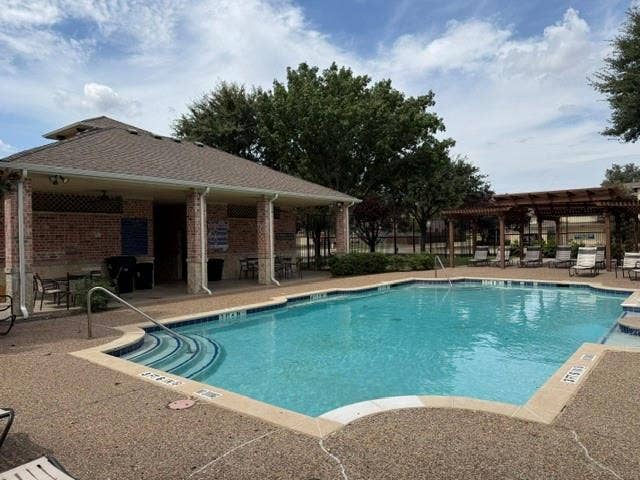 10154 Summit Run Drive, Frisco, TX 75035 Community Pool
