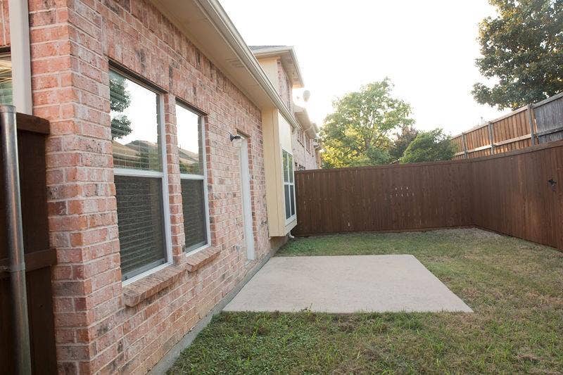 10154 Summit Run Drive, Frisco, TX 75035 10154 Summit Run Drive, Frisco, TX 75035