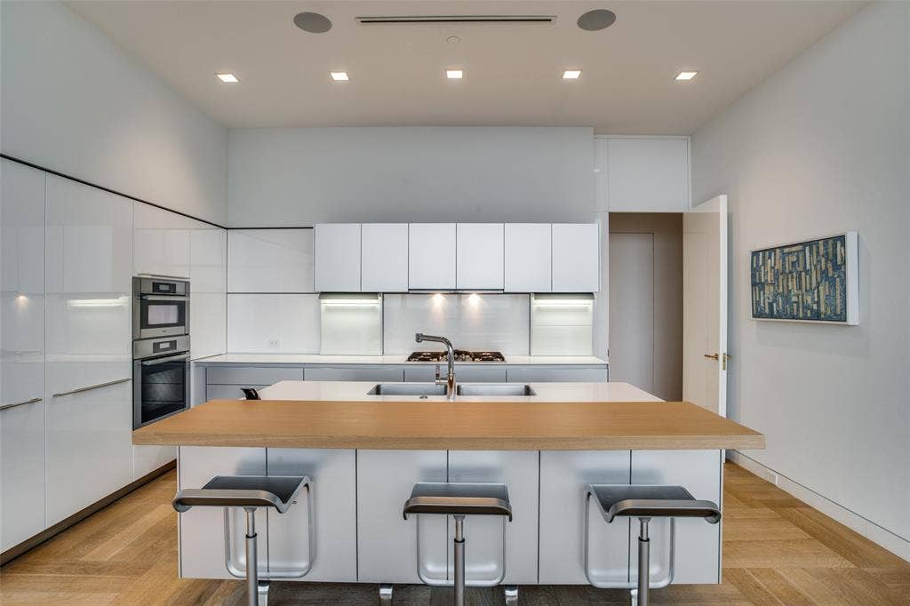 1918 Olive Street, #1902, Dallas, TX 75201 1918 Olive Street, #1902, Dallas, TX 75201