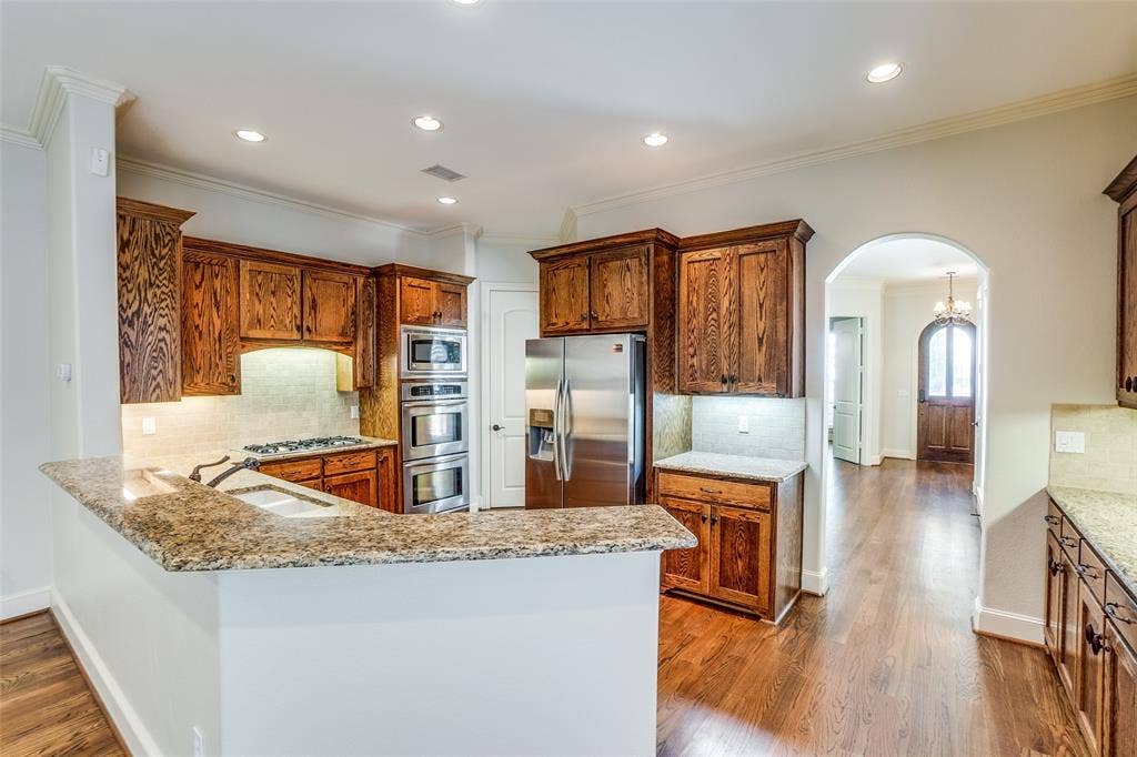 5630 Ellsworth Avenue, Dallas, TX 75206 5630 Ellsworth Avenue, Dallas, TX 75206