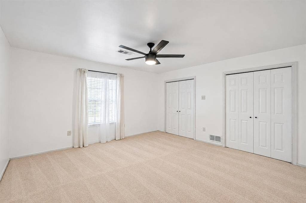 180 N Woodland Trail, Double Oak, TX 75077 Bedroom 1 Downstairs