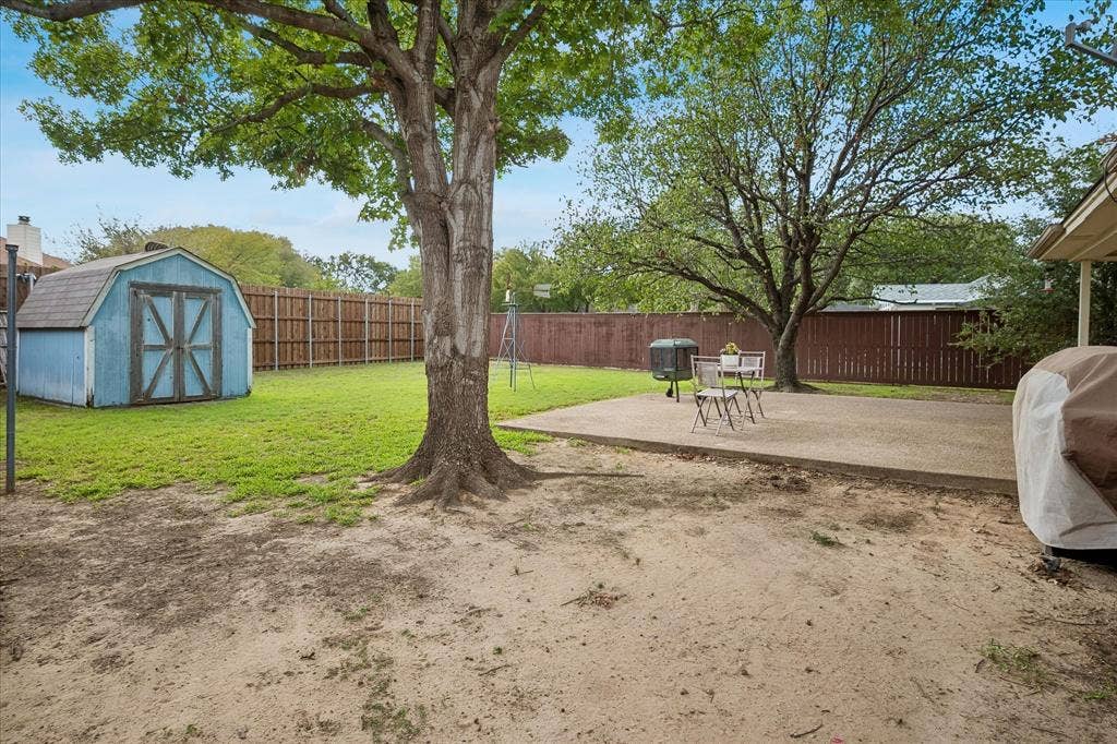 8920 Ashcraft Drive, North Richland Hills, TX 76182 8920 Ashcraft Drive, North Richland Hills, TX 76182