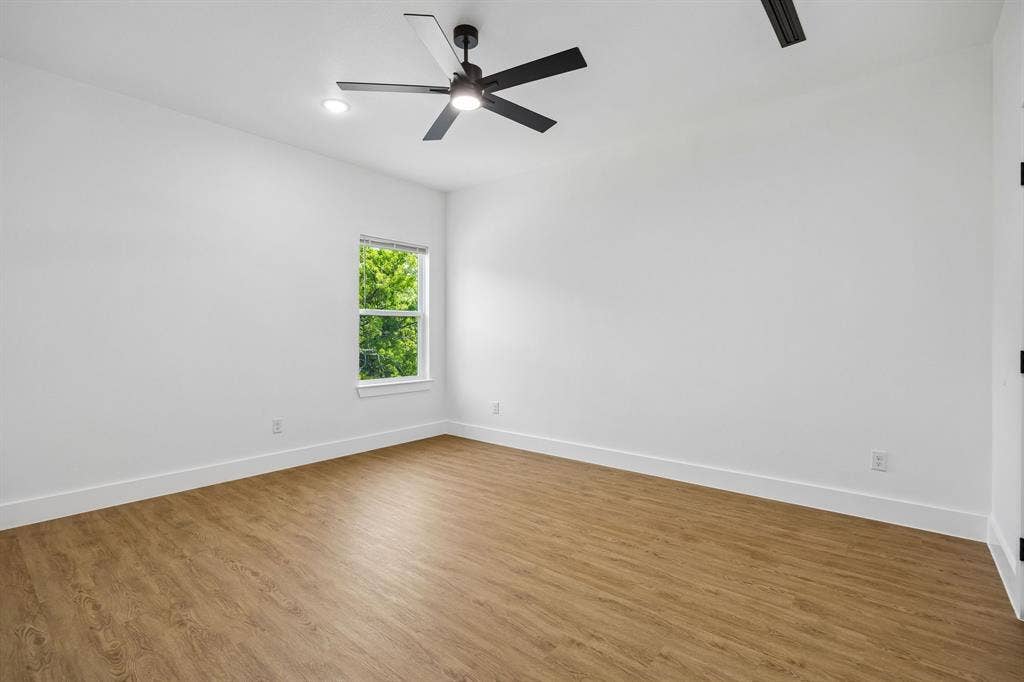 3513 Nomas Street, Dallas, TX 75212 3513 Nomas Street, Dallas, TX 75212