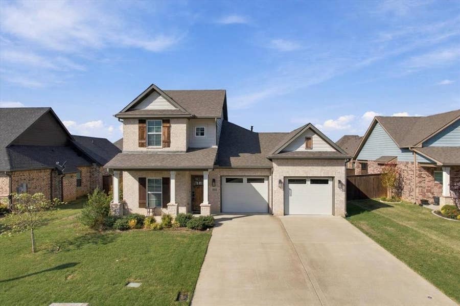 Property photo for 3823 Fawn Meadow Trail, Denison, TX