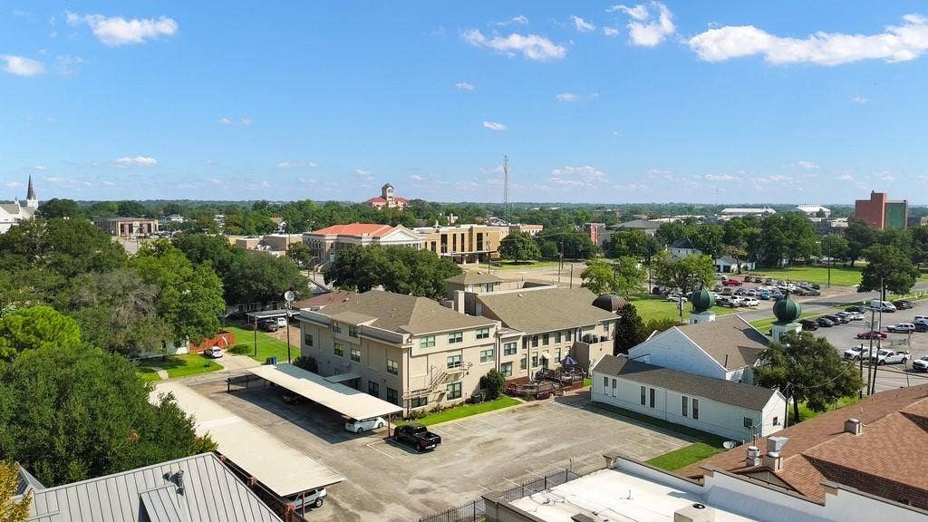 603 W 6TH Avenue, #103, Corsicana, TX 75110