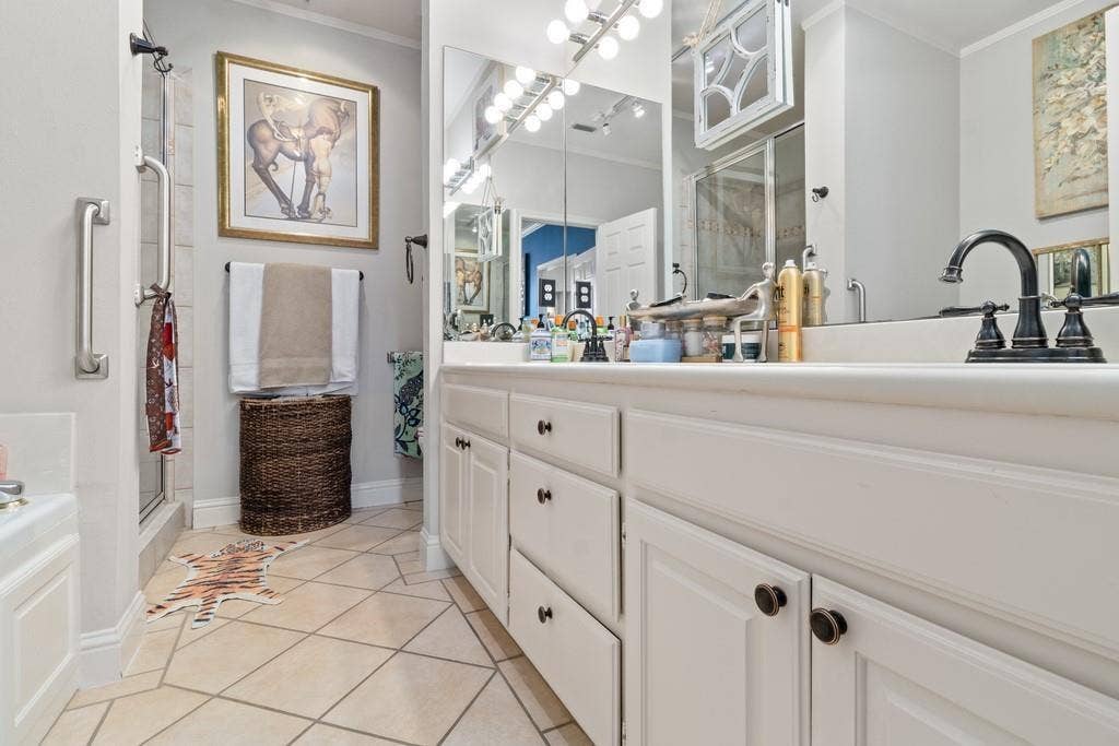 603 W 6TH Avenue, #103, Corsicana, TX 75110