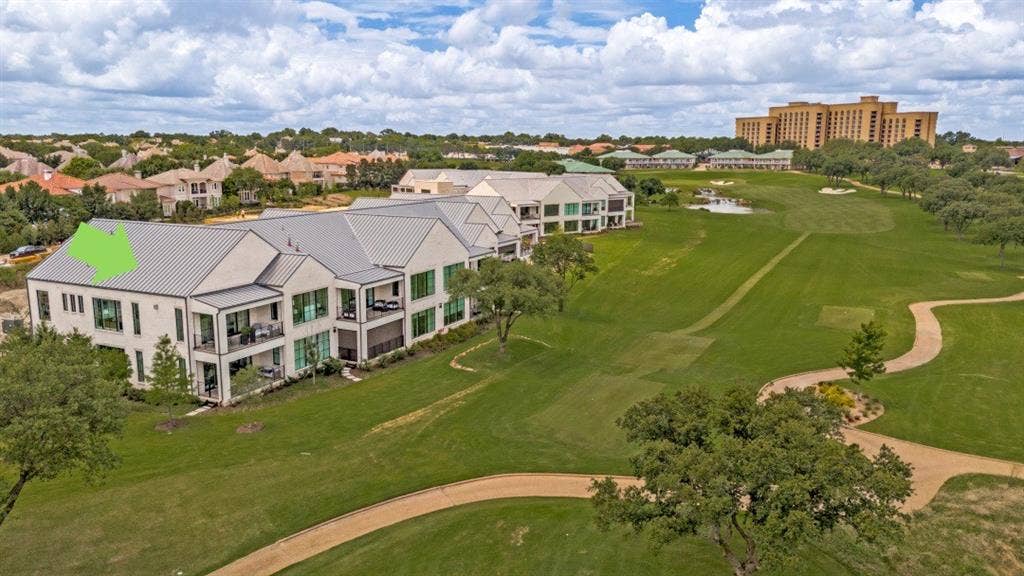 320 N O Connor Ridge Boulevard, #21, Irving, TX 75038 Panoramic view of the fairway from #21