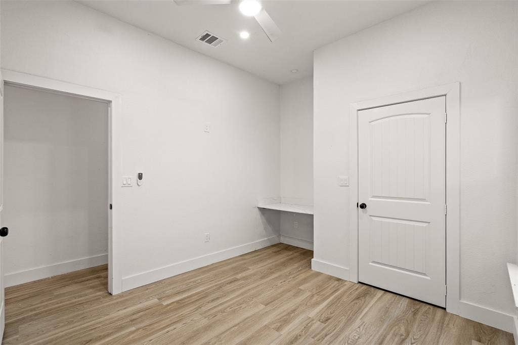 808 W 10th Street, Dallas, TX 75208 808 W 10th Street, Dallas, TX 75208