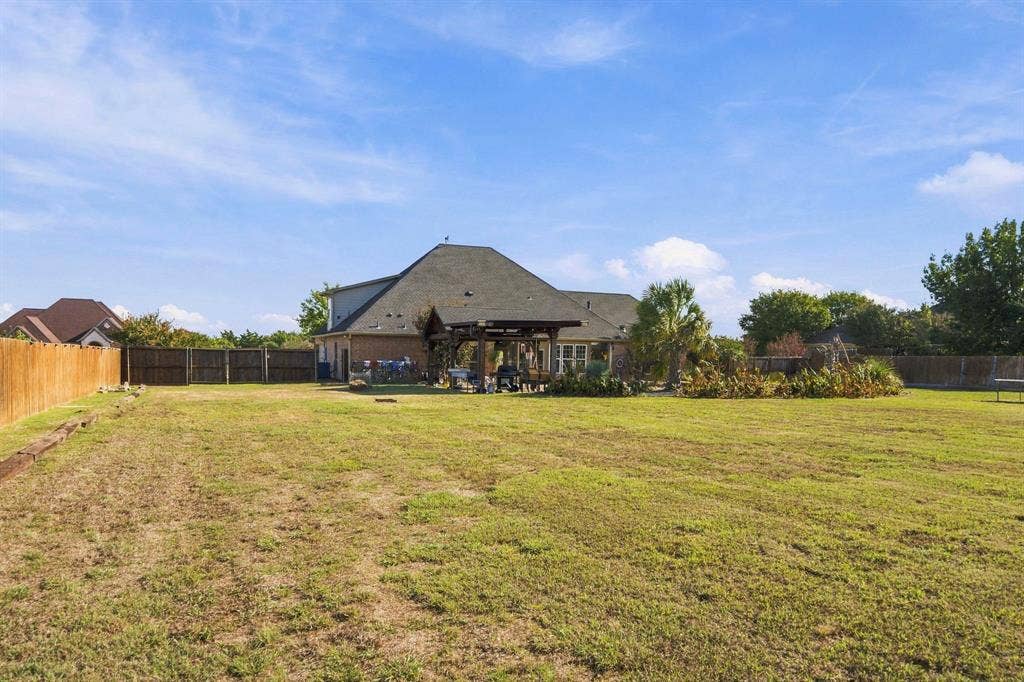 3220 Baylor Boulevard, Midlothian, TX 76065