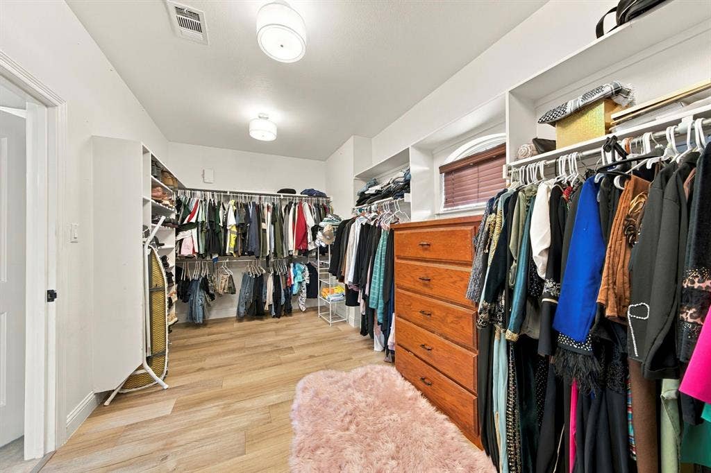 3220 Baylor Boulevard, Midlothian, TX 76065