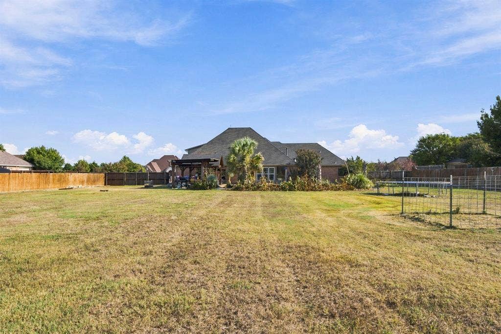 3220 Baylor Boulevard, Midlothian, TX 76065