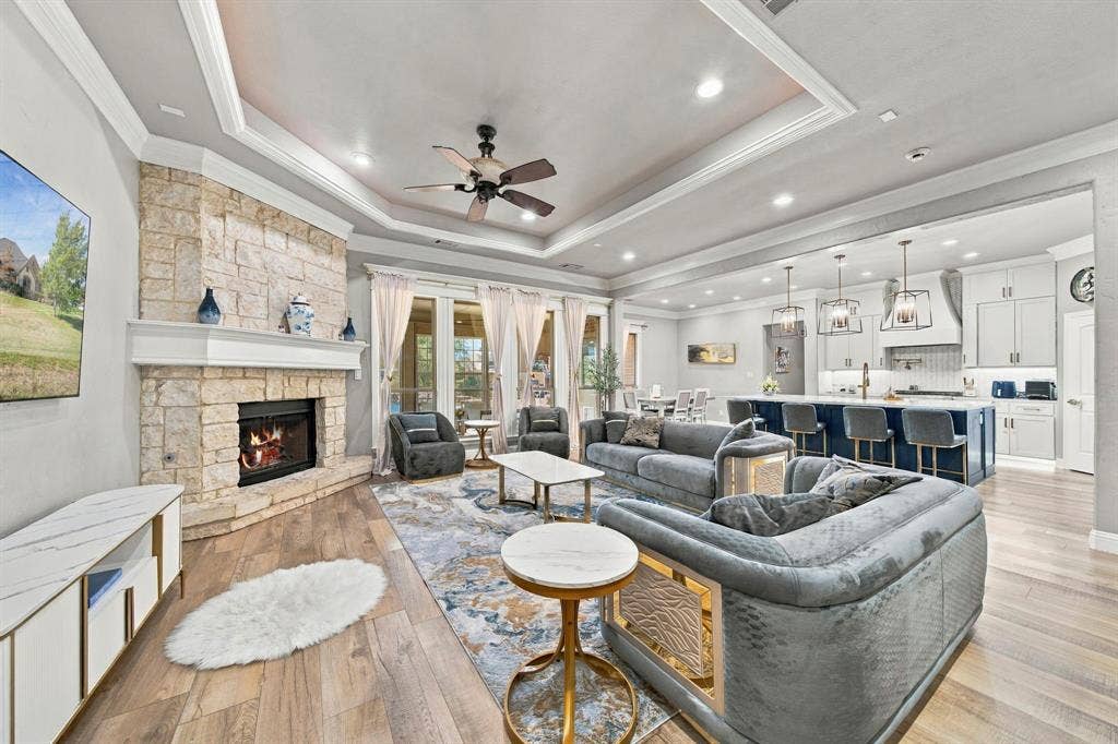 3220 Baylor Boulevard, Midlothian, TX 76065