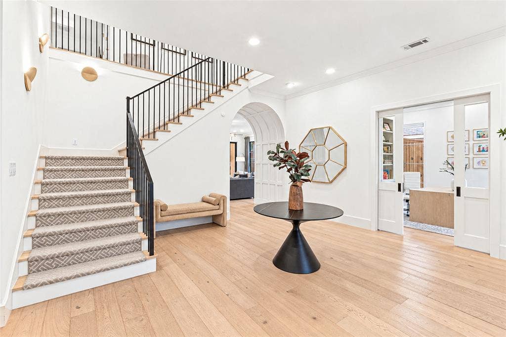 6516 Sondra Drive, Dallas, TX 75214 6516 Sondra Drive, Dallas, TX 75214