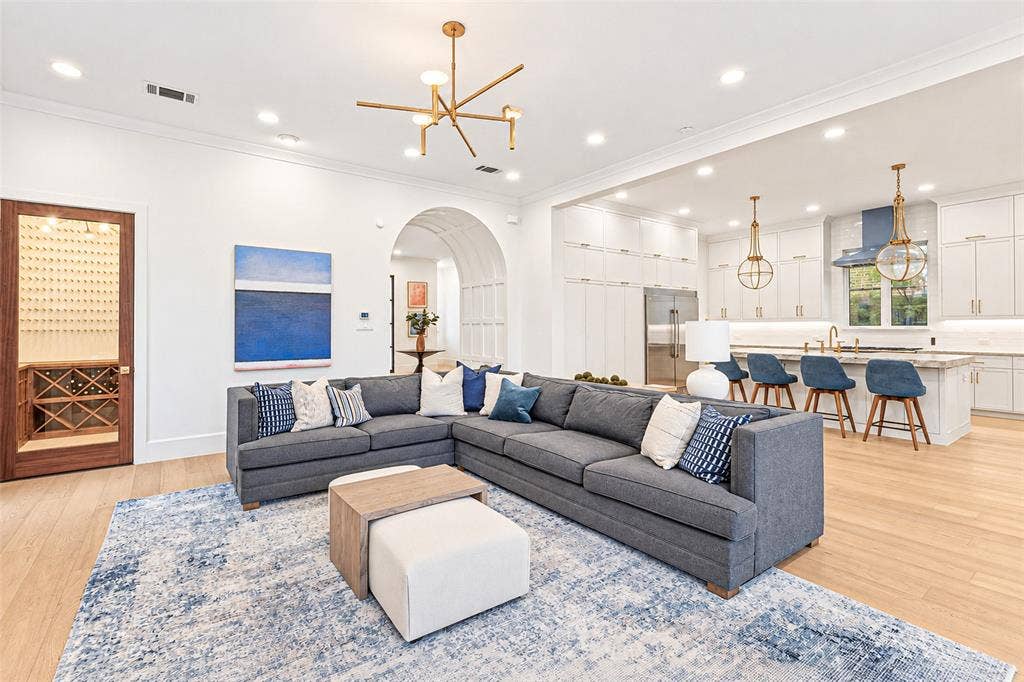 6516 Sondra Drive, Dallas, TX 75214 6516 Sondra Drive, Dallas, TX 75214