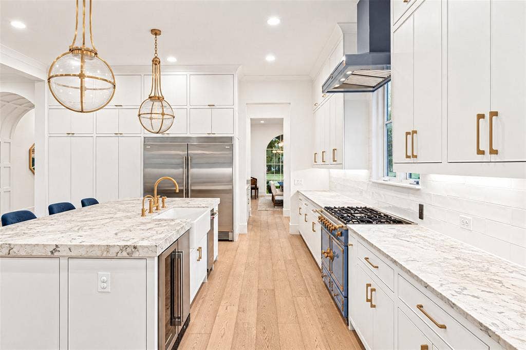 6516 Sondra Drive, Dallas, TX 75214 6516 Sondra Drive, Dallas, TX 75214