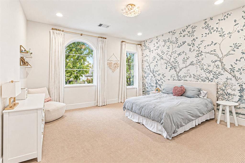 6516 Sondra Drive, Dallas, TX 75214 6516 Sondra Drive, Dallas, TX 75214
