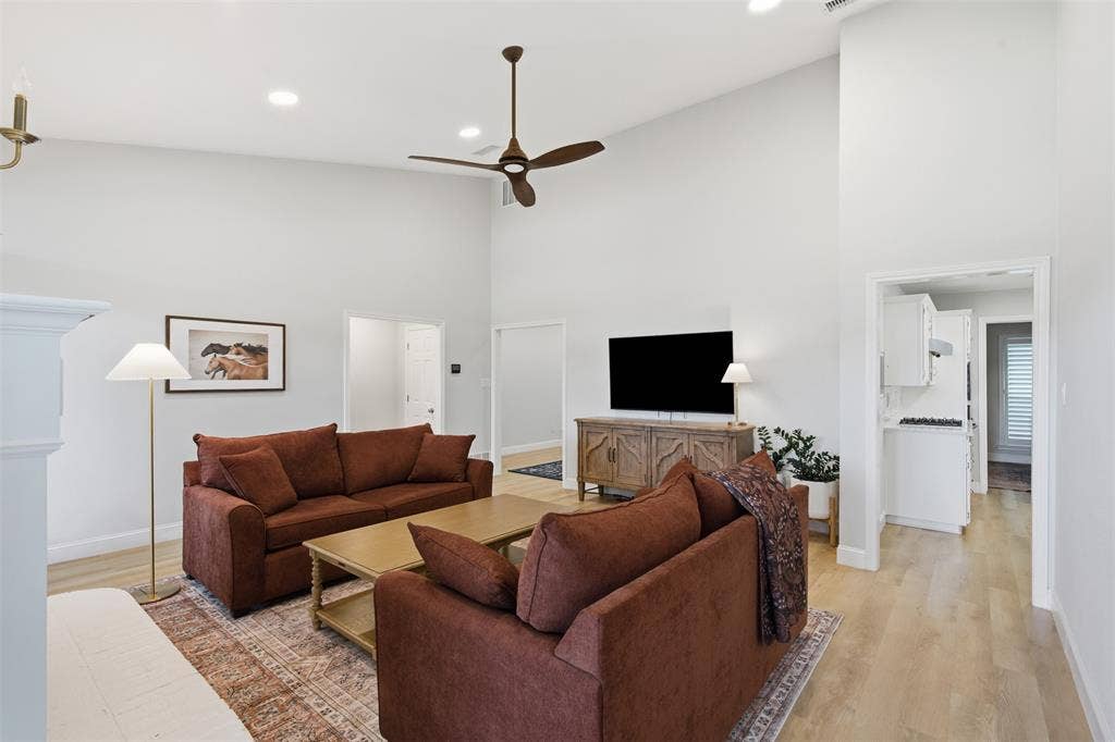121 Lansdowne Circle, Coppell, TX 75019