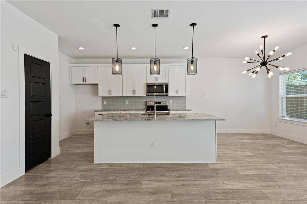 3001 Fernwood Avenue, Dallas, TX 75216 3001 Fernwood Avenue, Dallas, TX 75216