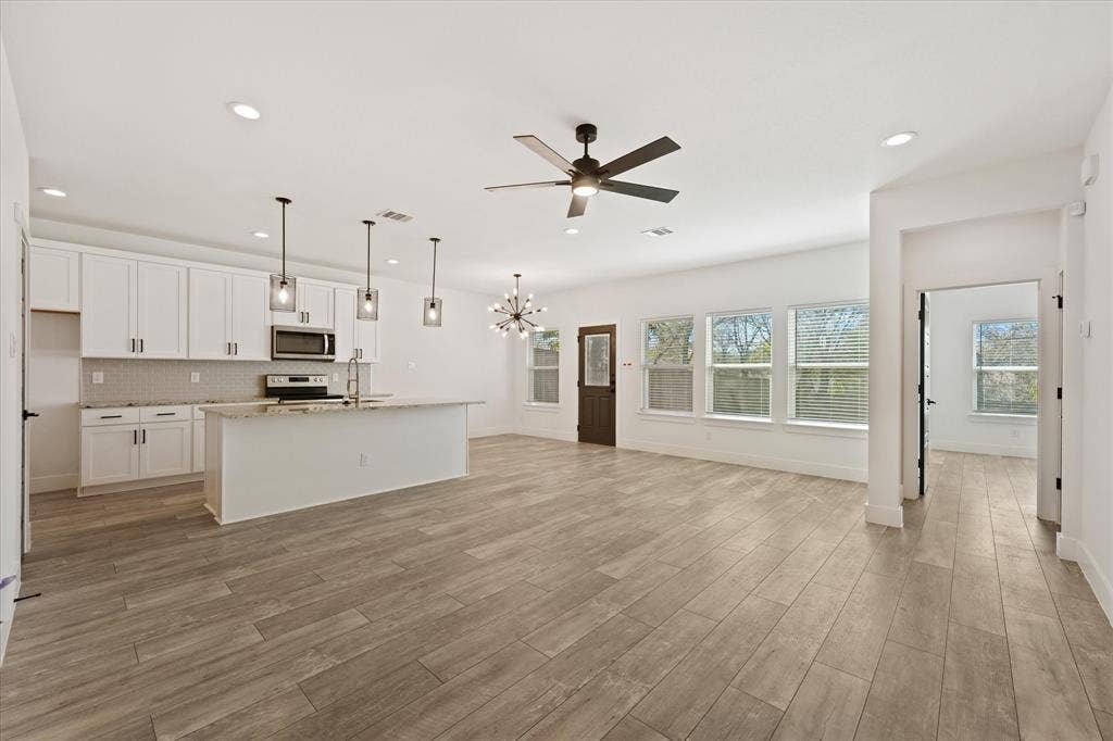 3001 Fernwood Avenue, Dallas, TX 75216 3001 Fernwood Avenue, Dallas, TX 75216
