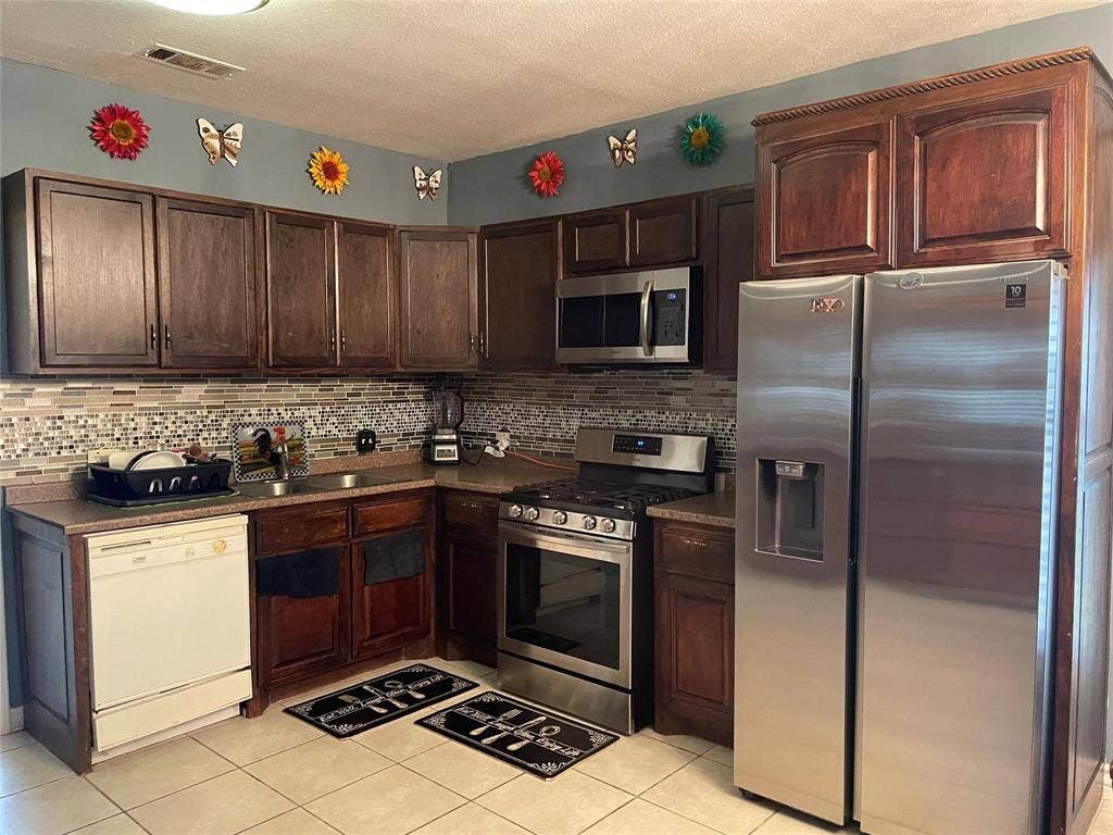 800 N Walnut Street, Sherman, TX 75090