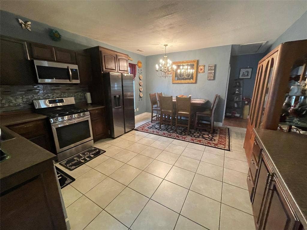 800 N Walnut Street, Sherman, TX 75090