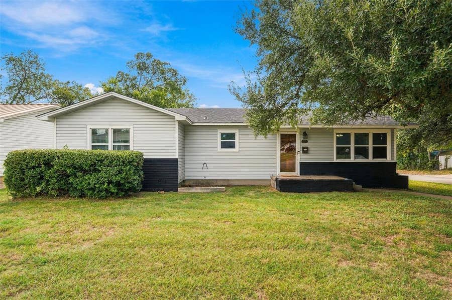 Property photo for 732 Guthrie Drive, Waco, TX
