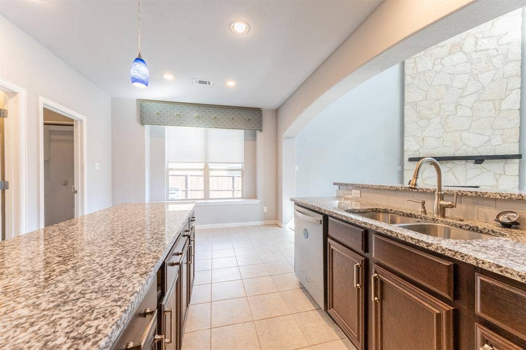 908 Birchwood Drive, Wylie, TX 75098 908 Birchwood Drive, Wylie, TX 75098