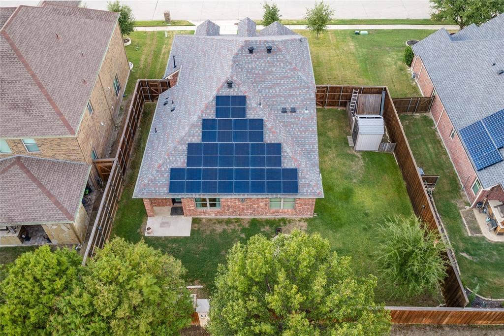 3014 Aurora Mist Drive, Little Elm, TX 75068 Solar panels AND solar screens provide extra energy efficiency. House faces northwest and southeast.