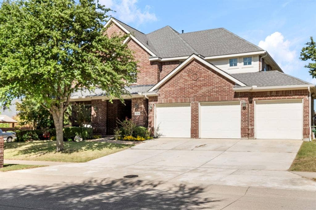8716 Brook Hollow Drive, McKinney, TX 75072