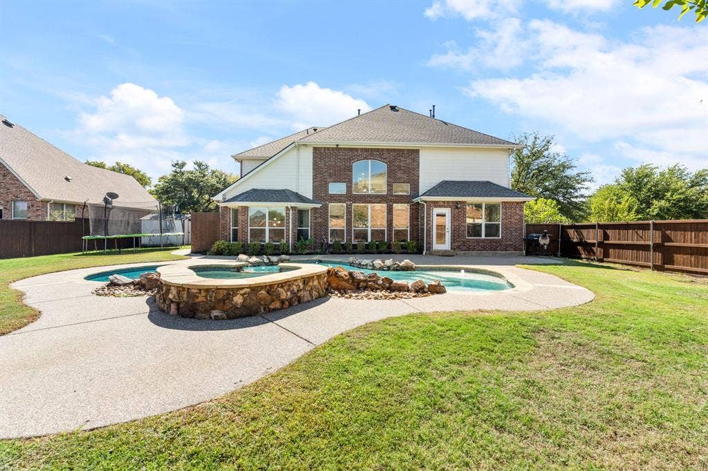 8716 Brook Hollow Drive, McKinney, TX 75072