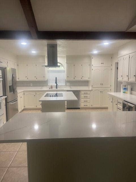 315 S Baker Street, Granbury, TX 76048 315 S Baker Street, Granbury, TX 76048