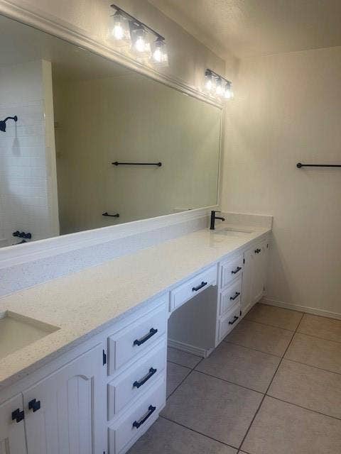 315 S Baker Street, Granbury, TX 76048 315 S Baker Street, Granbury, TX 76048