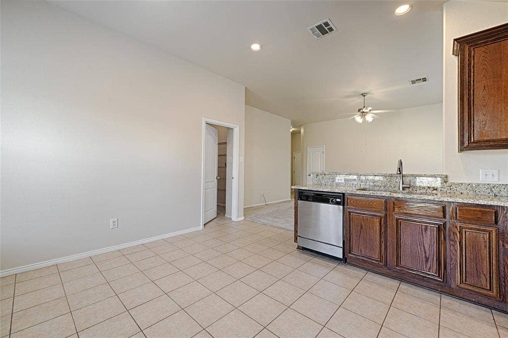 1200 Pine Forest Drive, Princeton, TX 75407