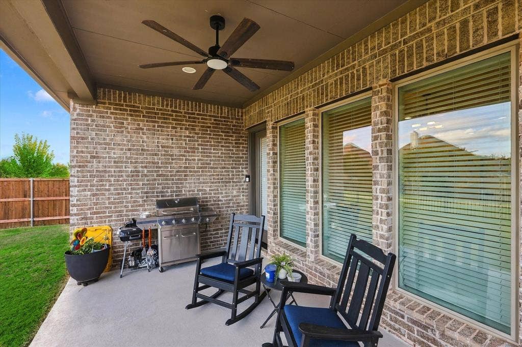 1451 Kingswell Lane, Forney, TX 75126