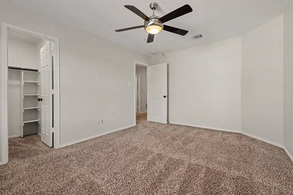 2608 Hudson Crossing, McKinney, TX 75072 2608 Hudson Crossing, McKinney, TX 75072